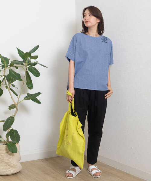 POU DOU DOU（プードゥドゥ）の「on my way home 刺繍ドルマンブラウス（シャツ/ブラウス・レディース・アイボリー/ブルー/オフホワイト・M）」の22枚目の写真