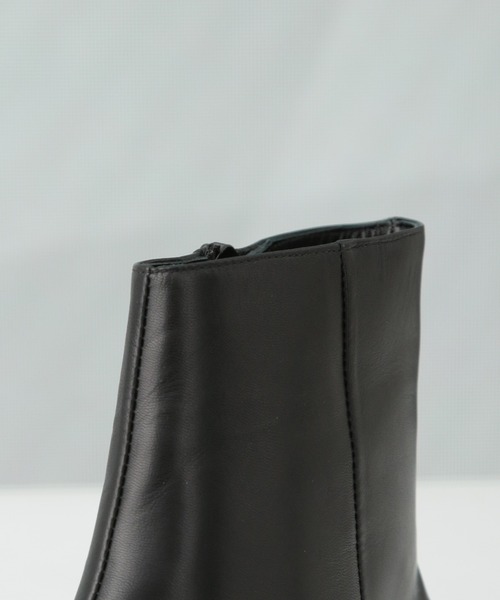 FABIO RUSCONI(ファビオルスコーニ)の「FABIO RUSCONI/ポインテッド ヒールショートブーツ(ブーツ・レディース・ブラック・36/37/38)」の2枚目の写真