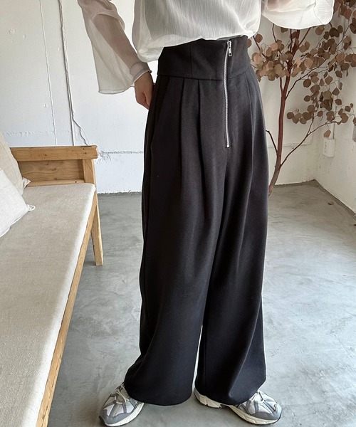 LAUIR（ラウアー）の「ヘリンボーンジップパンツ[高身長サイズMT有り]（スラックス・レディース・ブラウン/ブラック/グレー・MEDIUM/LARGE/MT）」の4枚目の写真