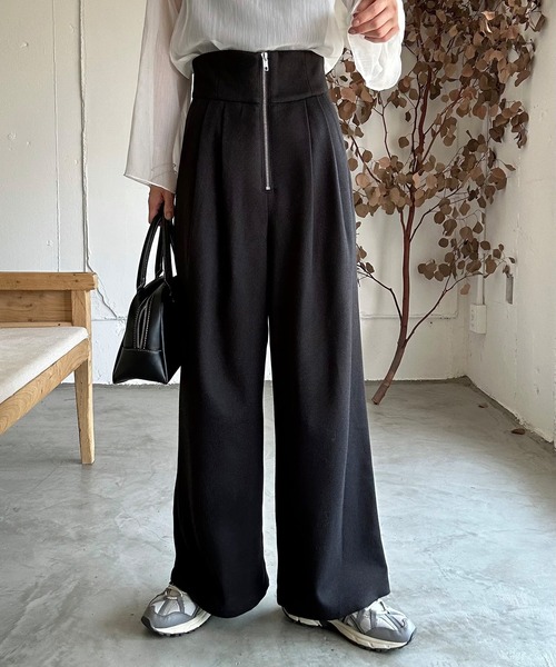 LAUIR（ラウアー）の「ヘリンボーンジップパンツ[高身長サイズMT有り]（スラックス・レディース・ブラウン/ブラック/グレー・MEDIUM/LARGE/MT）」の5枚目の写真