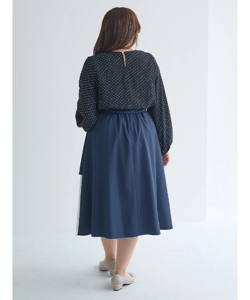 Re-J&SUPURE（リジェイアンドスプル）の「【大きいサイズ】アシメラッフルスカート（スカート・レディース・ブラック/ワイン/ネイビー・X-LARGE/XX-LARGE/XXX-LARGE）」の14枚目の写真