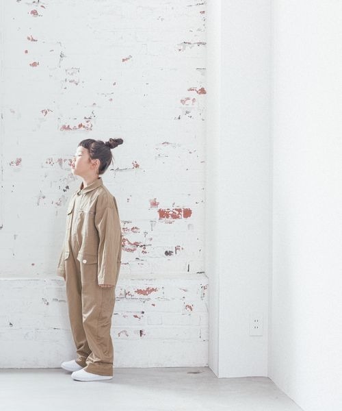 LOWRYS FARM（ローリーズファーム）の「ワークオールインワン　 149903（つなぎ/オールインワン・キッズ・ブラック/ベージュ・110cm/120cm/130cm/140cm/150cm）」の9枚目の写真