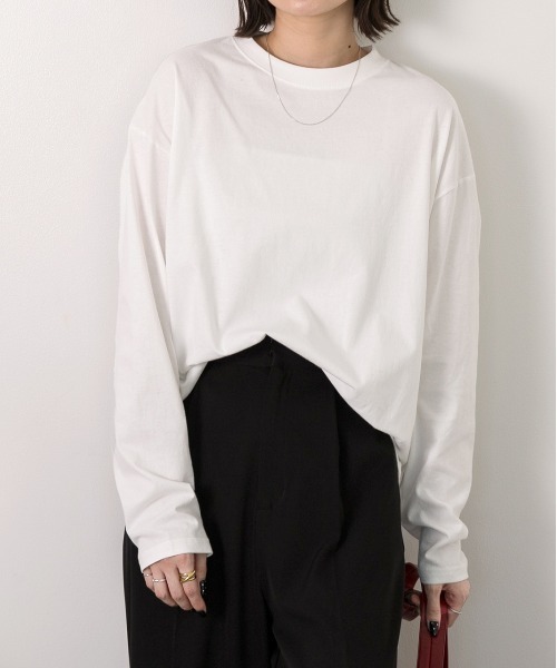 ad thie(アドティエ)の「ピグメント ロングTシャツ(Tシャツ/カットソー・レディース・オフホワイト/ブラウン/チャコール・FREE)」の1枚目の写真