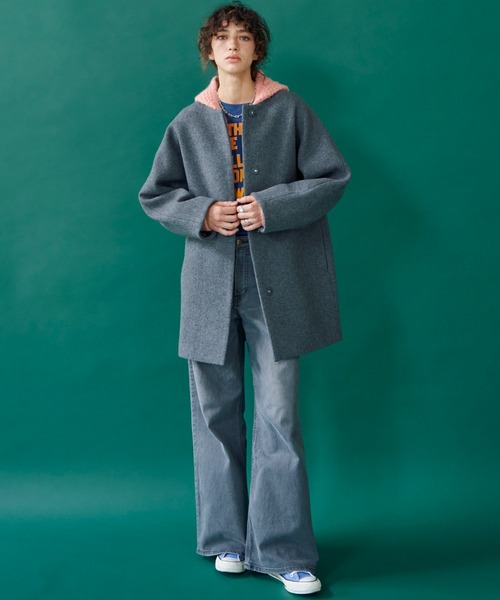 Doux archives(ドゥアルシーヴ)の「ノーカラーダブルメルトンミドルコート(ノーカラーコート・レディース・チャコールグレー/ブラック/ベージュ・38)」の10枚目の写真