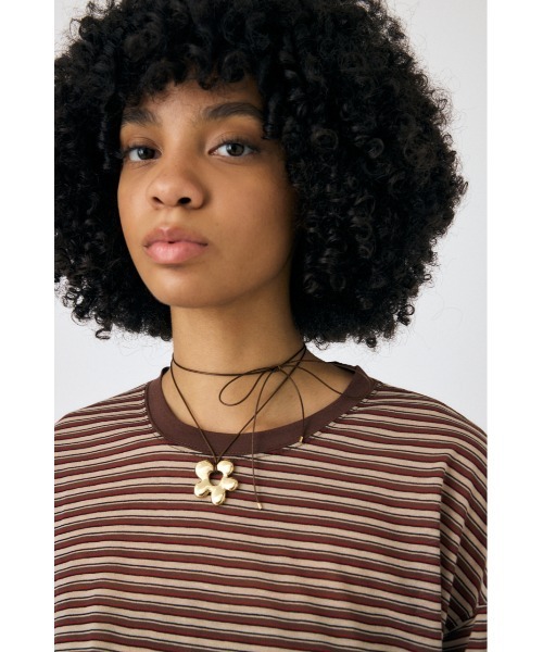 MOUSSY（マウジー）の「NUANCE FLOWER CODE ネックレス（ネックレス・レディース・ゴールド/シルバー・FREE）」の5枚目の写真