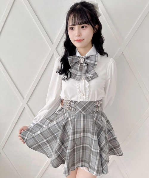 ロジータ ROJITA ワンポイント刺繍リボンブラウス （ピンクベージュ） ロジータ ROJITA ワンポイント刺繍リボンブラウス （ピンク