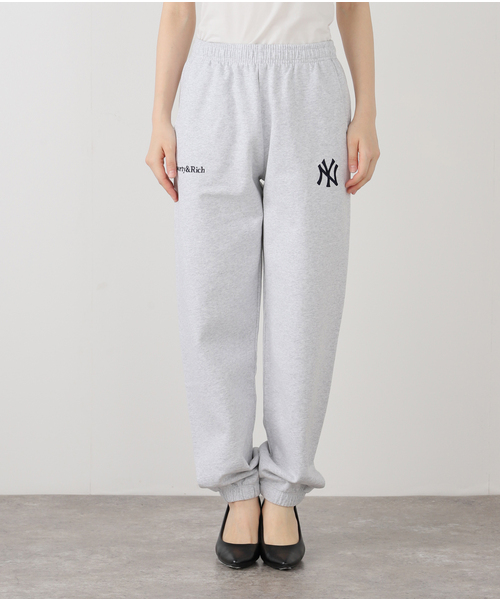 SPORTY&RICH（スポーティアンドリッチ）の「【SPORTY&RICH / スポーティアンドリッチ】YANKEES SERIF SWEATPANT（スウェットパンツ・メンズ・グレー・MEDIUM/SMALL）」の12枚目の写真