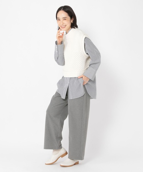 studio CLIP(スタディオクリップ)の「ドロストストライプシャツ(シャツ/ブラウス・レディース・ベージュ/ブラック・FREE)」の4枚目の写真