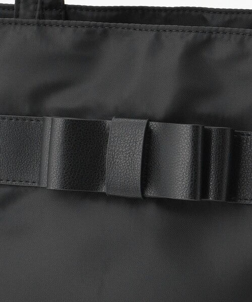 ANY（エニィ）の「【A4サイズ収納可】縦型リボンサブトートバッグ（トートバッグ・レディース・ブラック系・F）」の4枚目の写真