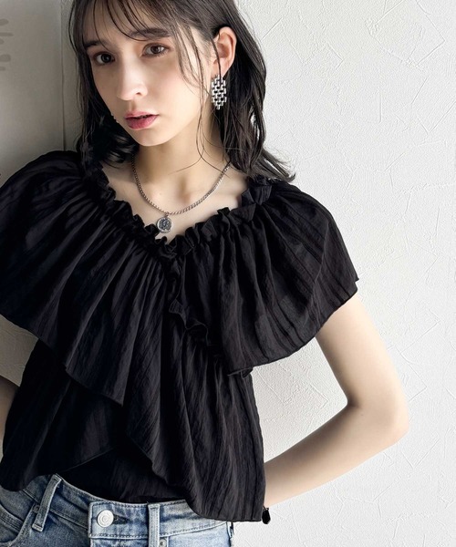 セール】大人ガーリーに見せる。2wayオフショルフリルデザイン