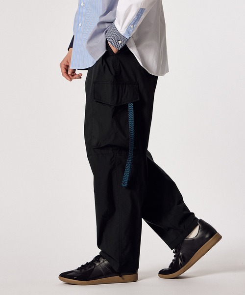 LANVIN en Bleu（ランバンオンブルー）の「【LANVIN en Bleu ESSENTIAL】VIARMES / ワイドテーパード カーゴパンツ（カーゴパンツ・メンズ・カーキ/ブラック・SMALL/MEDIUM/LARGE/X-LARGE）」の13枚目の写真