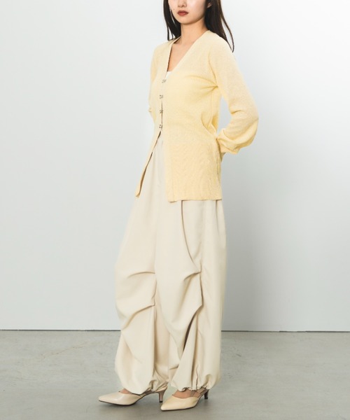 SENEE（セニー）の「tuck loose parachute pants（タックルーズパラシュートパンツ）（カーゴパンツ・レディース・オフホワイト/カーキ・MEDIUM/SMALL）」の6枚目の写真