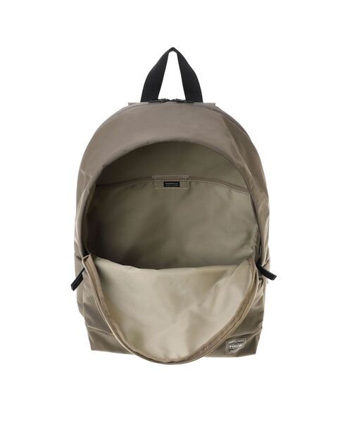 PORTER（ポーター）の「ムース デイパック(L)（バックパック/リュック・メンズ・ネイビー/ダークベージュ/ブラック・FREE）」の8枚目の写真