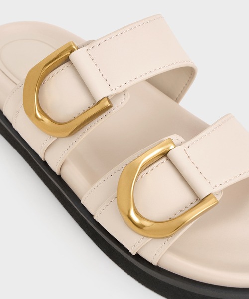 CHARLES & KEITH◆Gabine バックル レザー スライド◆送料込 Gabine ガビーヌ バックルレザースライド（サンダル）｜CHARLES