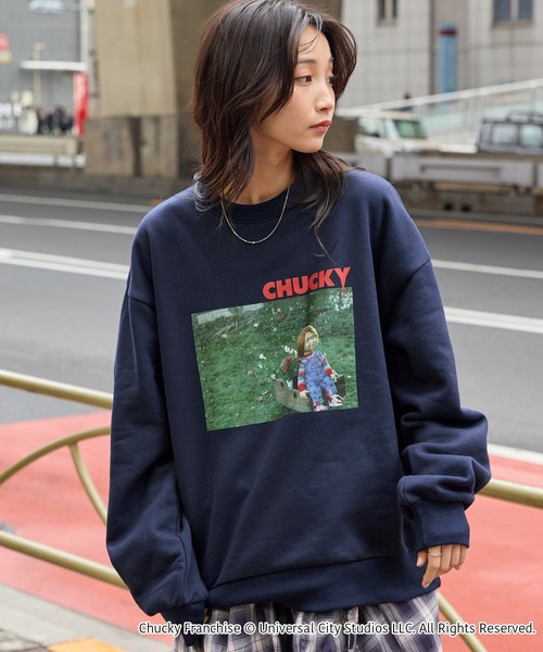 MONO-MART（モノマート）の「【UNIVERSAL×ゆうこん家のパークガイド】ヴィンテージライクビッグスウェット（スウェット・レディース・ブラック/グレイッシュベージュ/ブラック系/ダークネイビー・M/L）」の21枚目の写真