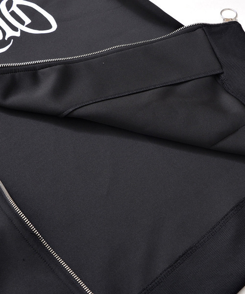 SILVER BULLET（シルバーバレット）の「『PSYCHO NATION/サイコネーション』ラインストーンボリュームネックブルゾン（ブルゾン・レディース・ブラック・L/M）」の10枚目の写真