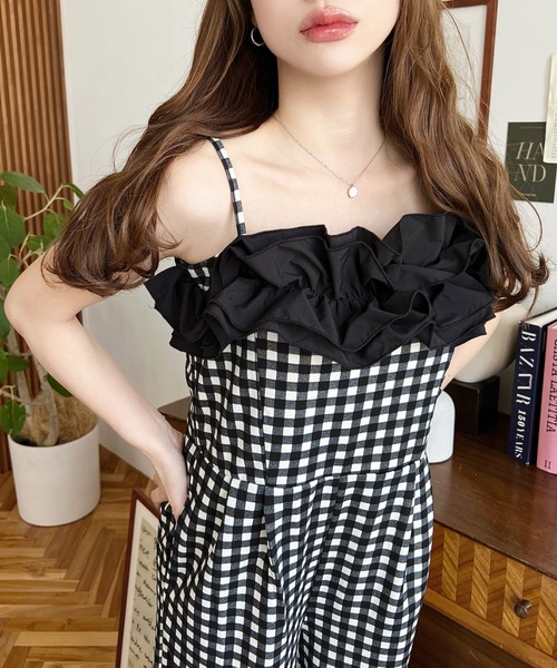 moment+（モーメントプラス）の「ギンガム＆ドットフリルオールインワン（つなぎ/オールインワン・レディース・ブラック/ブラック系その他・M）」の8枚目の写真