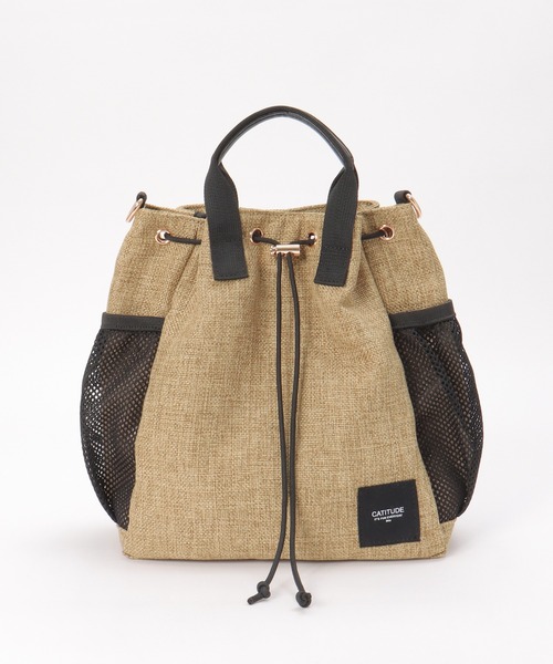 ikka(イッカ)の「ポリジュート2WAY巾着バッグ(ショルダーバッグ・レディース・ブラック/ベージュ・FREE)」の17枚目の写真