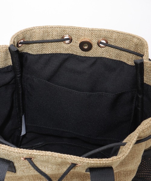 ikka(イッカ)の「ポリジュート2WAY巾着バッグ(ショルダーバッグ・レディース・ブラック/ベージュ・FREE)」の7枚目の写真