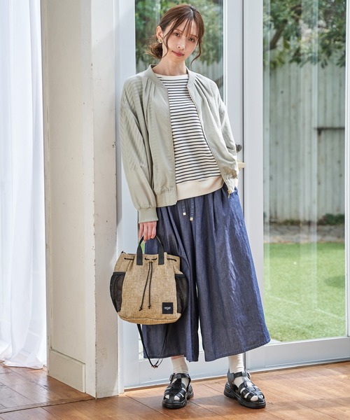 ikka(イッカ)の「【雑誌InRed5月号掲載】ポリジュート2WAY巾着バッグ(ショルダーバッグ・レディース・ブラック/ベージュ/グレー/ブルー/ブラウン系その他・FREE)」の11枚目の写真