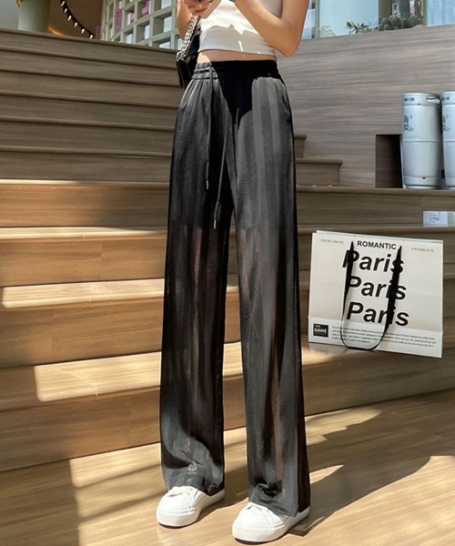 SallyLunn（サリーラン）の「縦ストライプシースルーロングパンツ（その他パンツ・レディース・ホワイト/ブラック・MEDIUM/LARGE）」の2枚目の写真