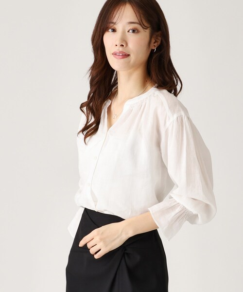 COUP DE CHANCE（クードシャンス）の「【ラミー100％／洗える】ギャザーブラウス（シャツ/ブラウス・レディース・ホワイト/ピンク系/ブラック/ブルーグリーン/ナチュラル・34/36/38/40）」の7枚目の写真