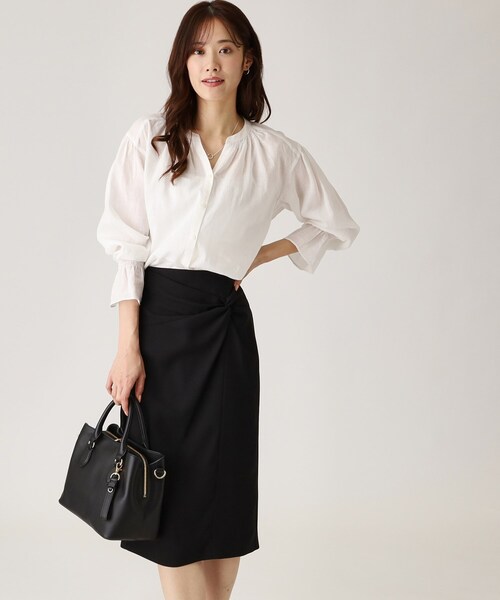 COUP DE CHANCE（クードシャンス）の「【ラミー100％／洗える】ギャザーブラウス（シャツ/ブラウス・レディース・ホワイト/ピンク系/ブラック/ブルーグリーン/ナチュラル・34/36/38/40）」の8枚目の写真