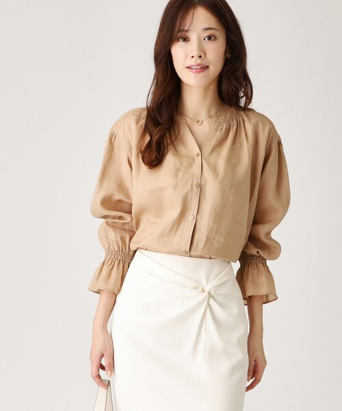 COUP DE CHANCE（クードシャンス）の「【ラミー100％／洗える】ギャザーブラウス（シャツ/ブラウス・レディース・ホワイト/ピンク系/ブラック/ブルーグリーン/ナチュラル・34/36/38/40）」の12枚目の写真