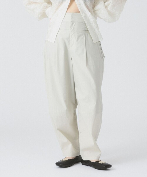 Ray BEAMS（レイビームス）の「RBS / サイドリボン コクーンパンツ（その他パンツ・レディース・アイボリー/ブラック・1/0）」の9枚目の写真