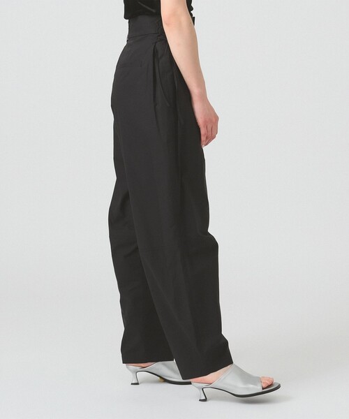 Ray BEAMS（レイビームス）の「RBS / サイドリボン コクーンパンツ（その他パンツ・レディース・アイボリー/ブラック・1/0）」の14枚目の写真