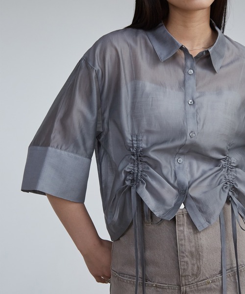 solleim(ソルレム)の「シアードロストショート丈シャツ(シャツ/ブラウス・レディース・グレー/オフホワイト/ブルー/ベージュ・M/L)」の7枚目の写真