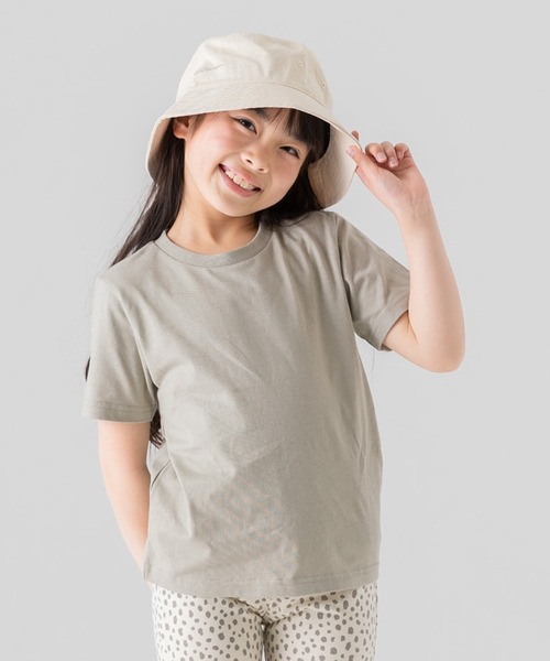 chil2（チルツー）の「綿100％ 無地 半袖Tシャツ（Tシャツ/カットソー・キッズ・ベージュ/オートミール/ミント/ネイビー/パープル/ラベンダー/イエロー/オレンジ/ホワイト/グリーン/ライトグリーン/レッド/ブラック/カーキ/サックスブルー/スモークピンク/チャコールグレー/クリーム/ブルー/グレイッシュブルー・80ｃｍ/90cm/100cm/110cm/120cm/130cm/140cm/150cm/160cm）」の7枚目の写真