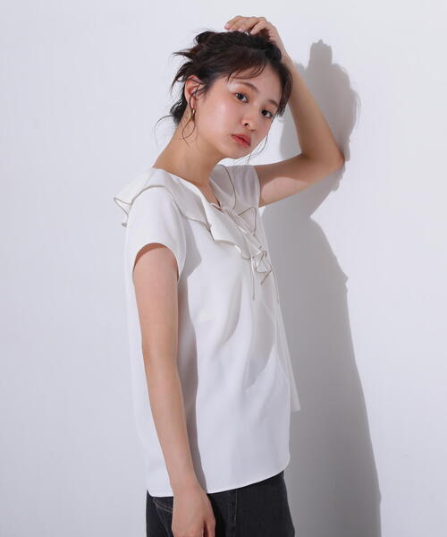 N.(N. Natural Beauty Basic)(エヌエヌナチュラルビューティーベーシック)の「バイカラーフレアブラウス(シャツ/ブラウス・レディース・オフホワイト/チャコールグレー/ライトグリーン・MEDIUM)」の9枚目の写真