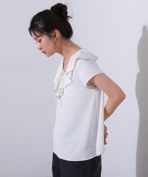 N.(N. Natural Beauty Basic)(エヌエヌナチュラルビューティーベーシック)の「バイカラーフレアブラウス(シャツ/ブラウス・レディース・オフホワイト/チャコールグレー/ライトグリーン・MEDIUM)」の11枚目の写真