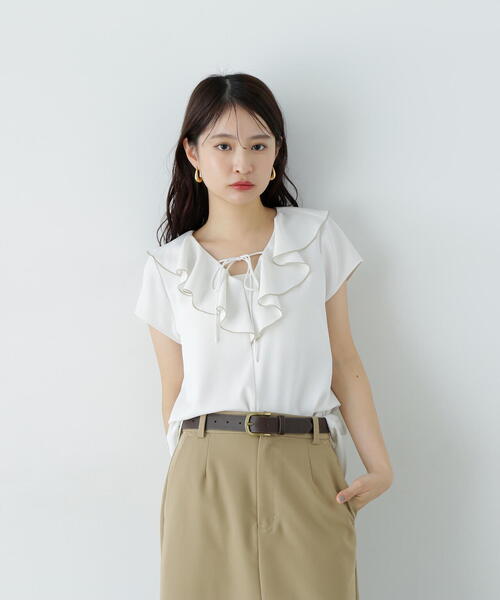 N.(N. Natural Beauty Basic)(エヌエヌナチュラルビューティーベーシック)の「バイカラーフレアブラウス(シャツ/ブラウス・レディース・オフホワイト/チャコールグレー/ライトグリーン・MEDIUM)」の20枚目の写真