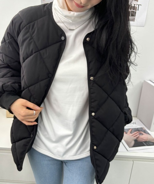 maison de LATIR(メゾンドラティール)の「滑らか快適肌さわりがいい。首元はリラックスにハイネックヒートトップス(Tシャツ/カットソー・レディース・ブラウン系その他/ブラック/ブラウン/ホワイト系その他/ブラック系その他/ホワイト/ベージュ・L/M/XL)」の15枚目の写真