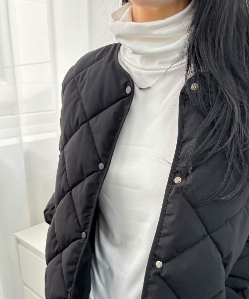 maison de LATIR(メゾンドラティール)の「滑らか快適肌さわりがいい。首元はリラックスにハイネックヒートトップス(Tシャツ/カットソー・レディース・ブラウン系その他/ブラック/ブラウン/ホワイト系その他/ブラック系その他/ホワイト/ベージュ・L/M/XL)」の16枚目の写真