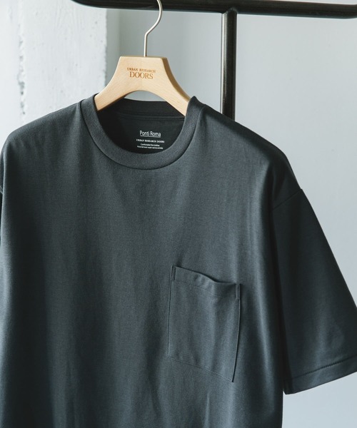 URBAN RESEARCH DOORS（アーバンリサーチドアーズ）の「『Sサイズ/WEB限定』ポンチポケットショートスリーブTシャツ（Tシャツ/カットソー・メンズ・スミクロ/ネイビー/ホワイト/ライトグレー/ライトピンク・SMALL/MEDIUM/LARGE/X-LARGE）」の3枚目の写真