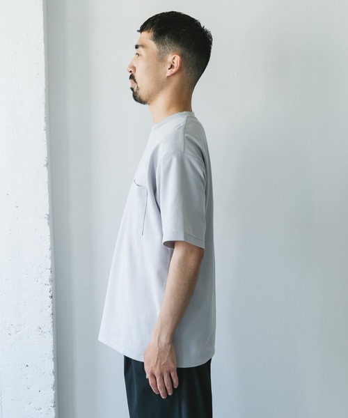 URBAN RESEARCH DOORS（アーバンリサーチドアーズ）の「『Sサイズ/WEB限定』ポンチポケットショートスリーブTシャツ（Tシャツ/カットソー・メンズ・スミクロ/ネイビー/ホワイト/ライトグレー/ライトピンク・SMALL/MEDIUM/LARGE/X-LARGE）」の18枚目の写真