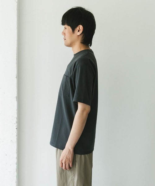 URBAN RESEARCH DOORS（アーバンリサーチドアーズ）の「『Sサイズ/WEB限定』ポンチポケットショートスリーブTシャツ（Tシャツ/カットソー・メンズ・スミクロ/ネイビー/ホワイト/ライトグレー/ライトピンク・SMALL/MEDIUM/LARGE/X-LARGE）」の22枚目の写真