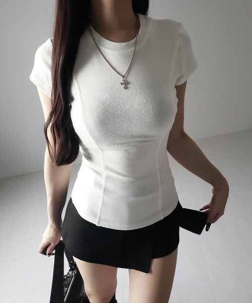 me+em select（ミームセレクト）の「【 ２color 】スーパーフィットスリムラインＴシャツ ／ super fit slim line T-shirt（Tシャツ/カットソー・レディース・ブラック/ホワイト・FREE）」の4枚目の写真