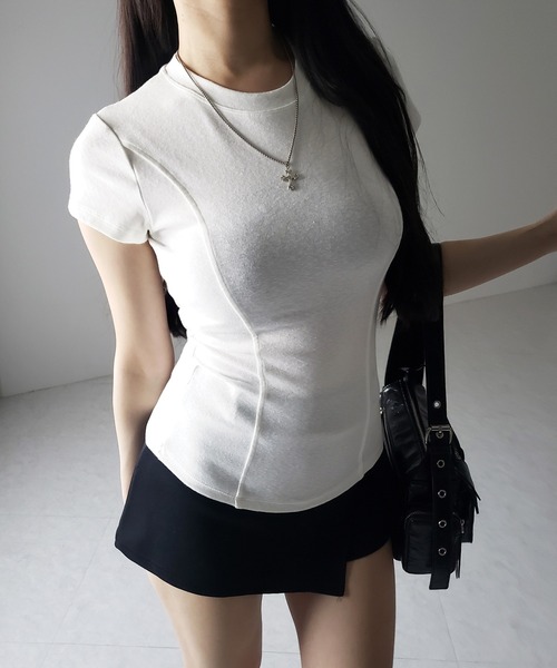 me+em select（ミームセレクト）の「【 ２color 】スーパーフィットスリムラインＴシャツ ／ super fit slim line T-shirt（Tシャツ/カットソー・レディース・ブラック/ホワイト・FREE）」の6枚目の写真