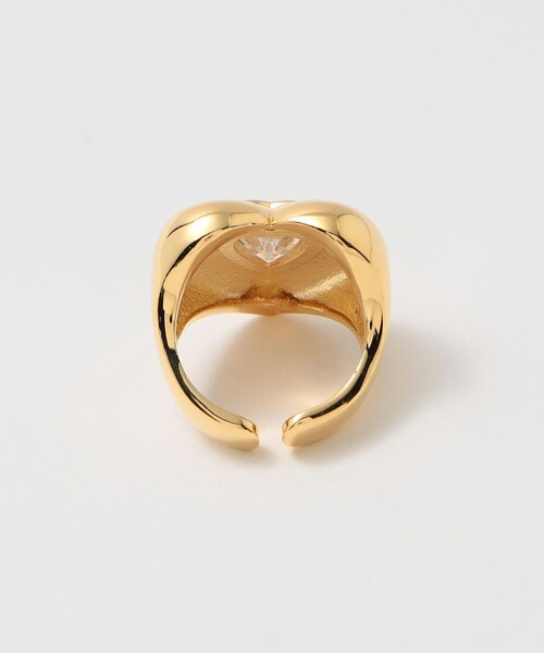 UNITED ARROWS（ユナイテッドアローズ）の「ボリュームハート リング（リング・レディース・シルバー/ゴールド・FREE）」の6枚目の写真