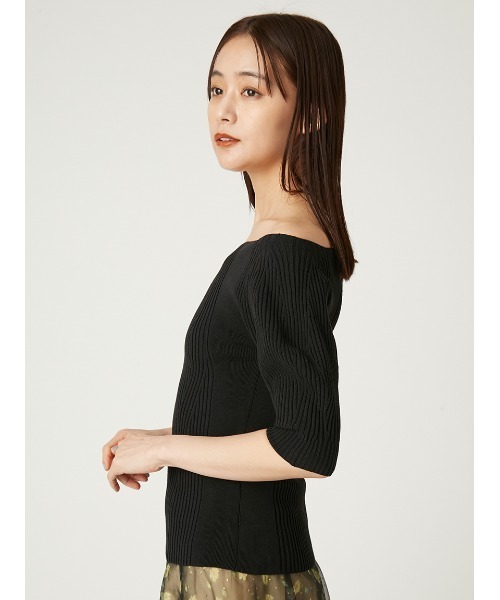 FRAY I.D（フレイアイディー）の「2wayオフショルダーリブパフプルオーバー（その他トップス・レディース・ホワイト/レッド/ブラック・FREE）」の6枚目の写真