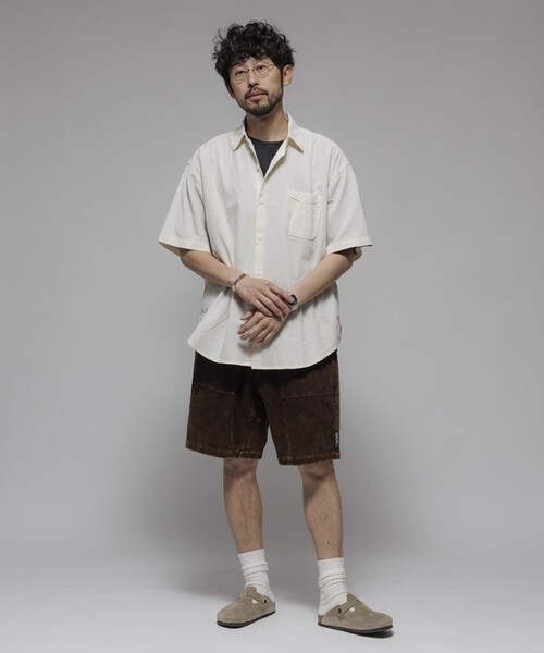 HINSON（ヒンソン）の「HINSON/ヒンソン レギュラーカラー ショートスリーブシャツ/シワ加工/リラックスフィット（シャツ/ブラウス・メンズ・ホワイト/ブラック/オフホワイト・MEDIUM/LARGE）」の20枚目の写真