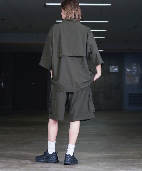 THRASHER(スラッシャー)の「S/S NYLON ANORAK HALF ZIP / スラッシャーナイロンハーフジップアノラックショートスリーブロゴプリント(その他アウター・メンズ・グレイッシュベージュ/ブラック/カーキ・LARGE/MEDIUM/X-LARGE)」の12枚目の写真