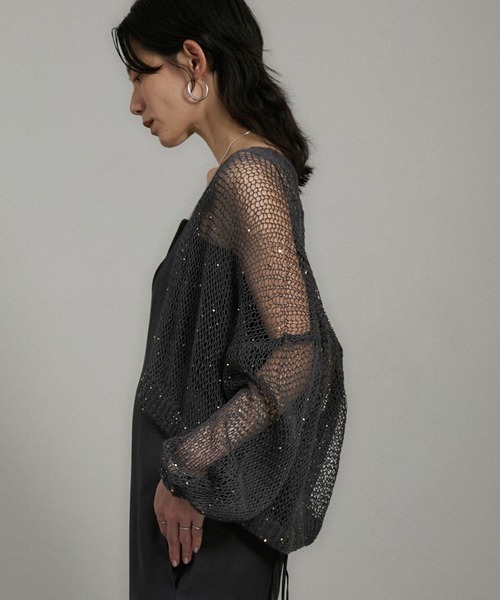 SALON adam et rope'（サロン アダム エ ロペ）の「ギマコットンスパンコールカーディガン（カーディガン/ボレロ・レディース・チャコールグレー/オフホワイト/ブラウン系その他2・FREE）」の8枚目の写真