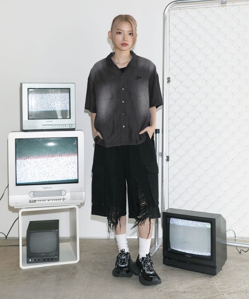 MSG(エムエスジー)の「テンセルデニムハーフスリーブ短丈シャツ【UNISEX】(シャツ/ブラウス・メンズ・ホワイト/ブラック/グレー/ブラック系・S/M/L/XL)」の18枚目の写真