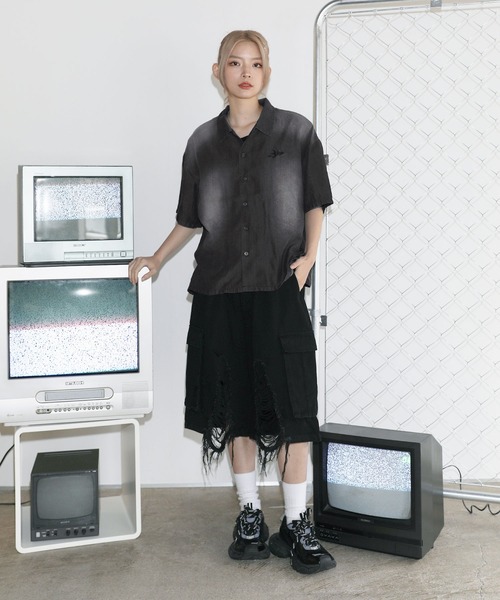 MSG(エムエスジー)の「テンセルデニムハーフスリーブ短丈シャツ【UNISEX】(シャツ/ブラウス・メンズ・ホワイト/ブラック/グレー/ブラック系・S/M/L/XL)」の20枚目の写真