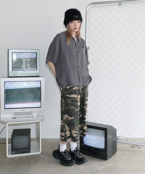 MSG(エムエスジー)の「テンセルデニムハーフスリーブ短丈シャツ【UNISEX】(シャツ/ブラウス・メンズ・ホワイト/ブラック/グレー/ブラック系・S/M/L/XL)」の7枚目の写真